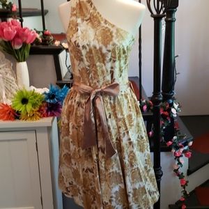 Retrolicious Gold Floral One Shoulder Dress XL
